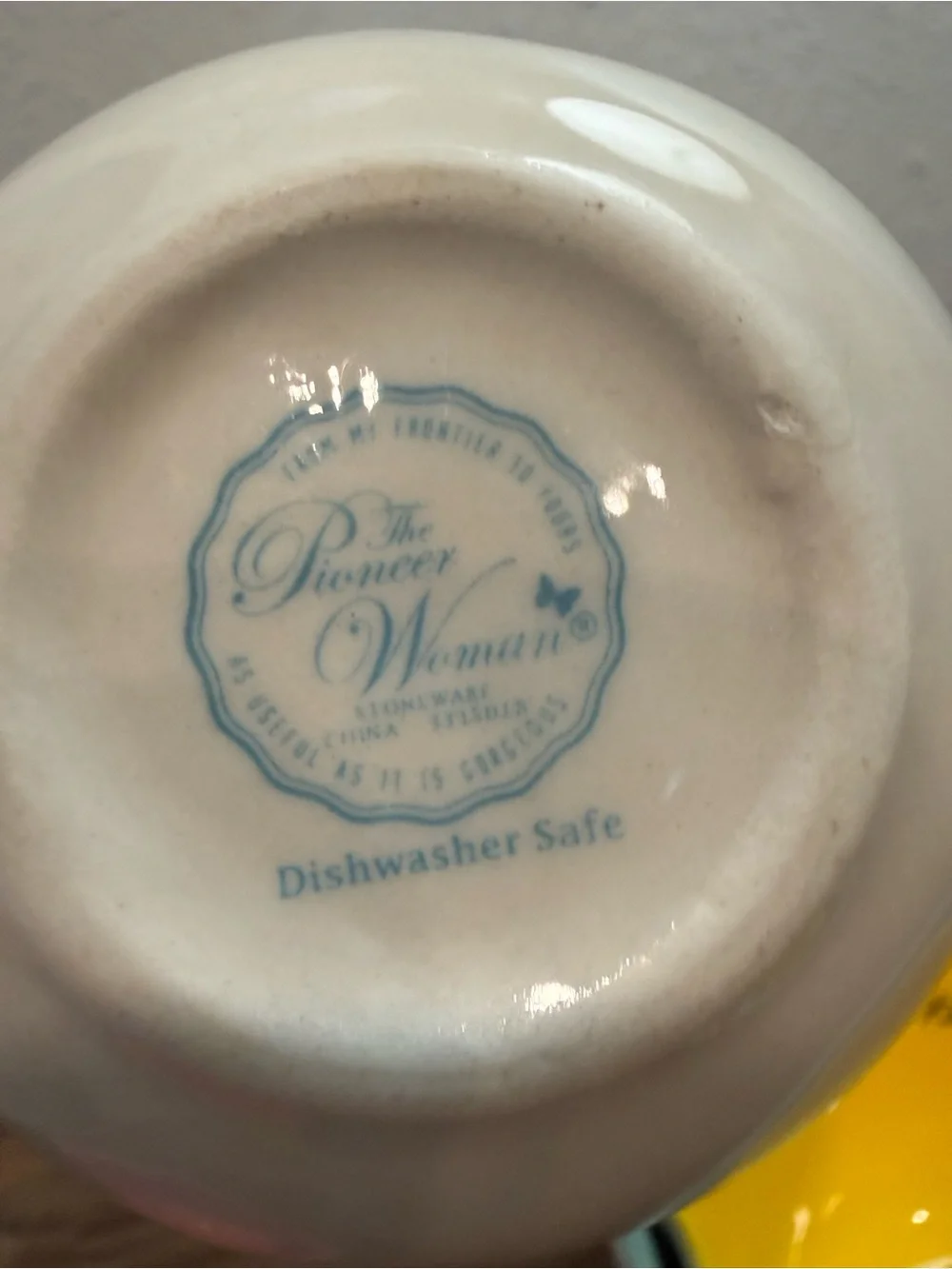 Pioneer Woman Farm Animal Stoneware Measuring Cups Set of 4 NWOT Floral Gingham